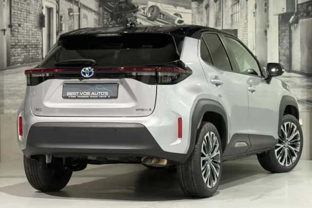 Toyota Yaris Cross (2025) thumbnail 6