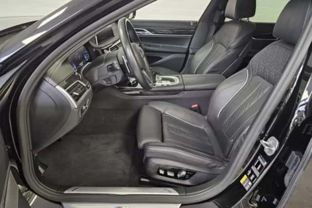 BMW 7-Serie (2020) thumbnail 3