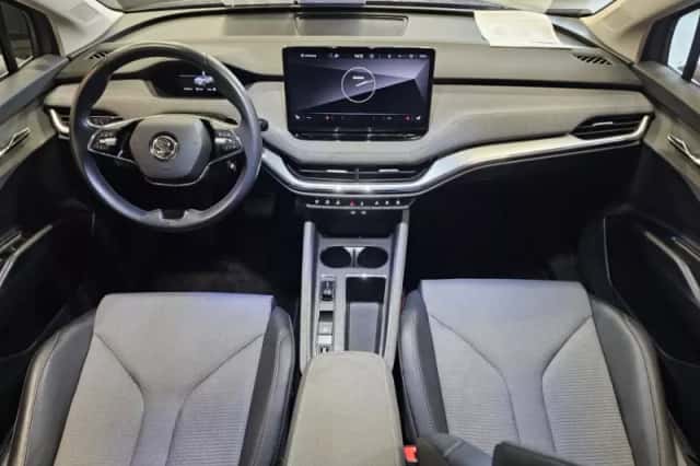 Škoda Enyaq (2022) thumbnail 2