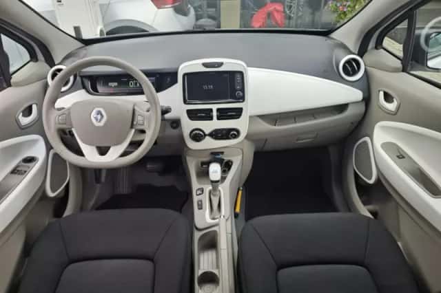 Renault Zoé (2018) thumbnail 1