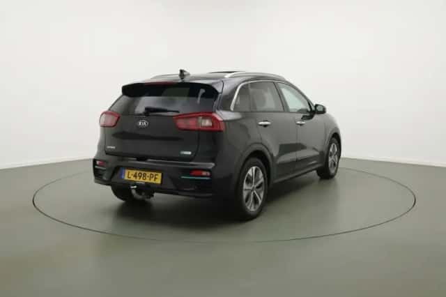 Kia Niro EV (2021) thumbnail 3