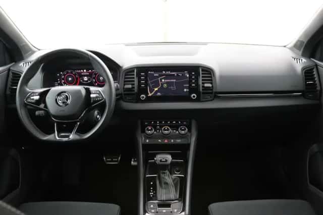 Škoda Karoq (2021) thumbnail 3