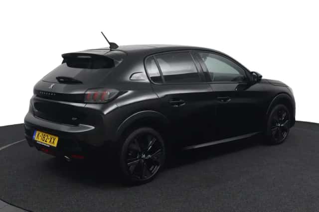 Peugeot 208 (2021) thumbnail 2