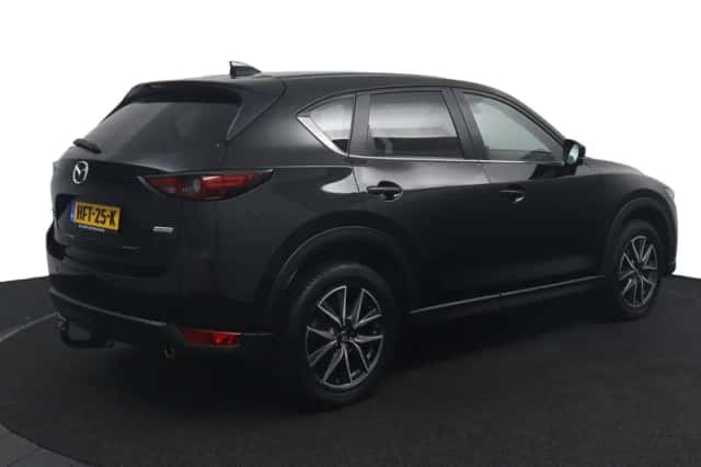 Mazda CX-5 (2018) thumbnail 2