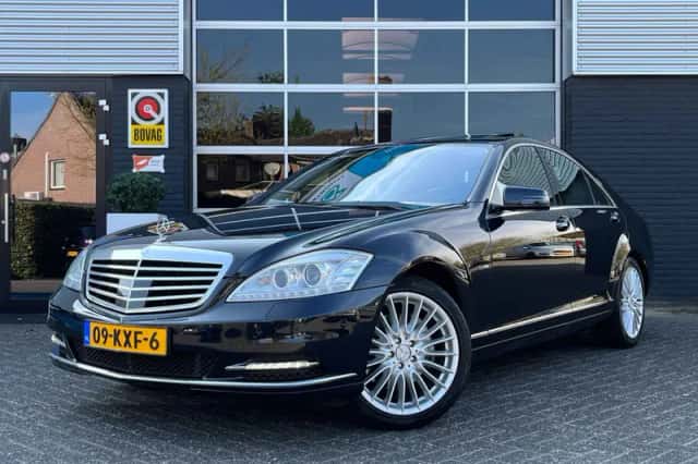Mercedes-Benz S-Klasse (2009) thumbnail 1