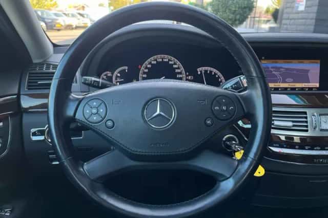 Mercedes-Benz S-Klasse (2009) thumbnail 6