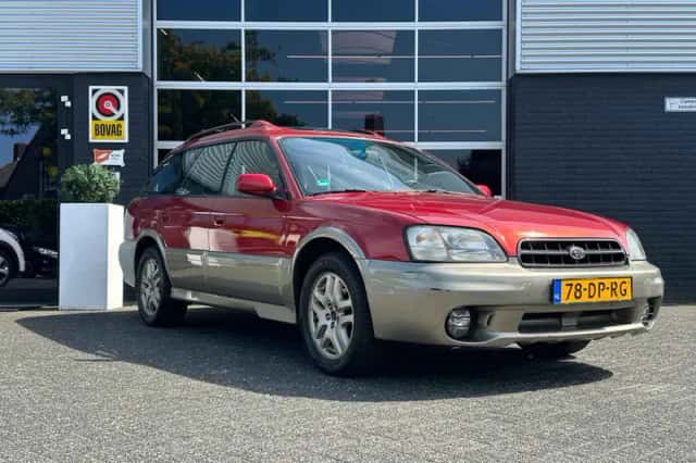 Subaru Legacy (1999) thumbnail 5