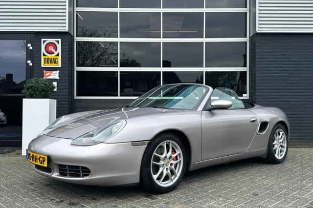Porsche Boxster (2001) thumbnail 1