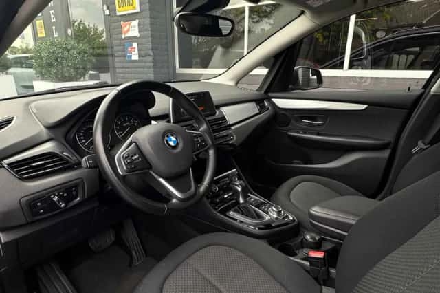 BMW 2-Serie Active Tourer (2015) thumbnail 2