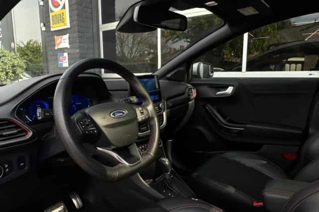 Ford Puma (2021) thumbnail 2