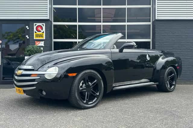 Chevrolet SSR (2004) thumbnail 3