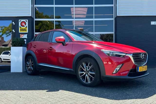 Mazda CX-3 (2017) thumbnail 3