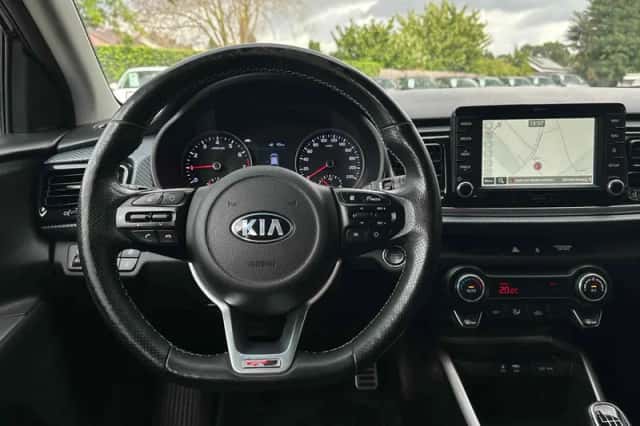 Kia Rio (2019) thumbnail 4