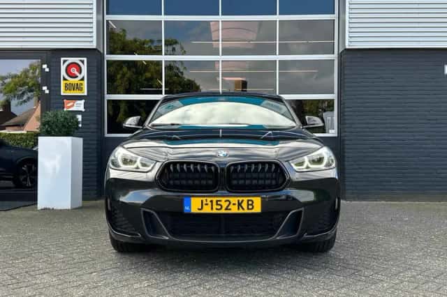 BMW X2 (2020) thumbnail 4