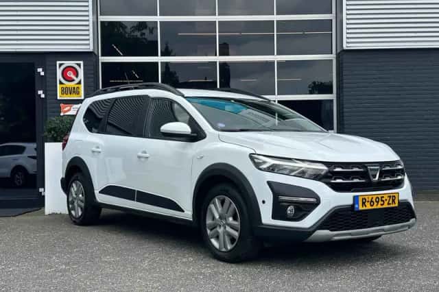 Dacia Jogger (2022) thumbnail 5