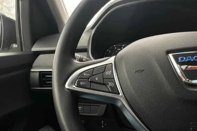 Dacia Jogger (2022) thumbnail 6