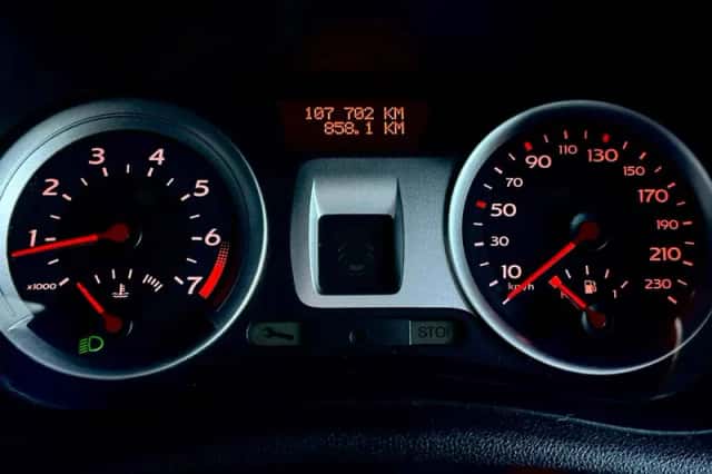 Renault Clio (2006) thumbnail 6