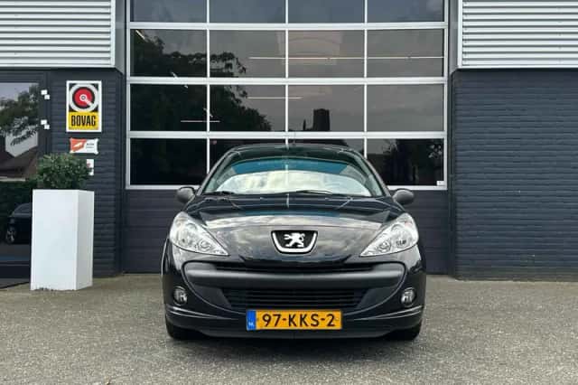 Peugeot 206 (2010) thumbnail 3
