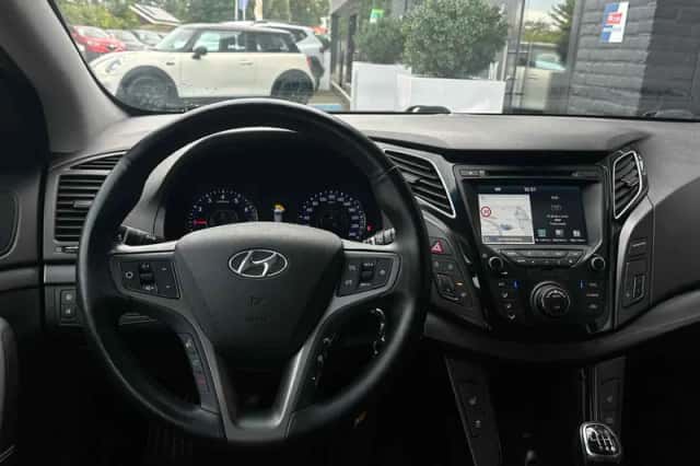 Hyundai i40 (2017) thumbnail 4