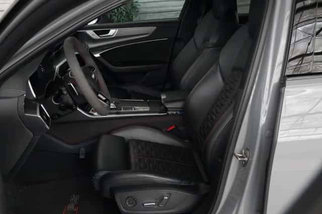 Audi RS 6 (2021) thumbnail 2