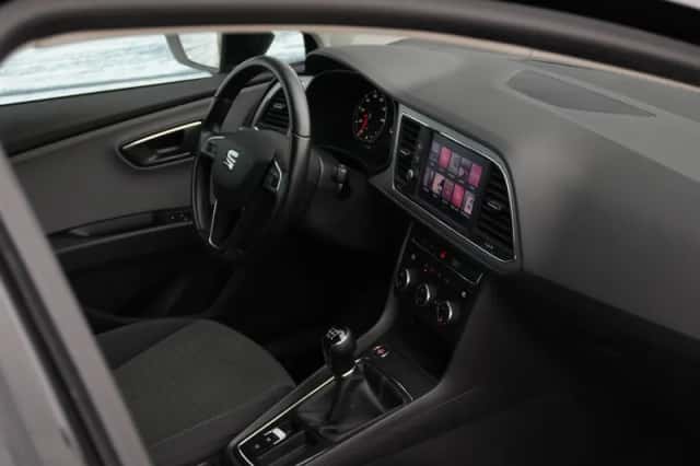 SEAT Leon (2020) thumbnail 5