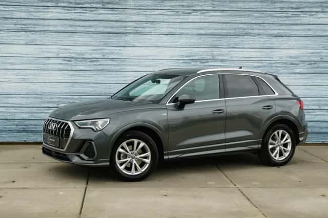 Audi Q3 (2019) thumbnail 1