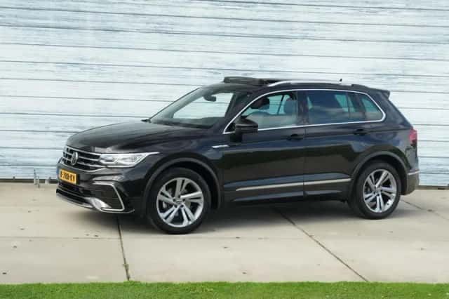 Volkswagen Tiguan (2021) thumbnail 1