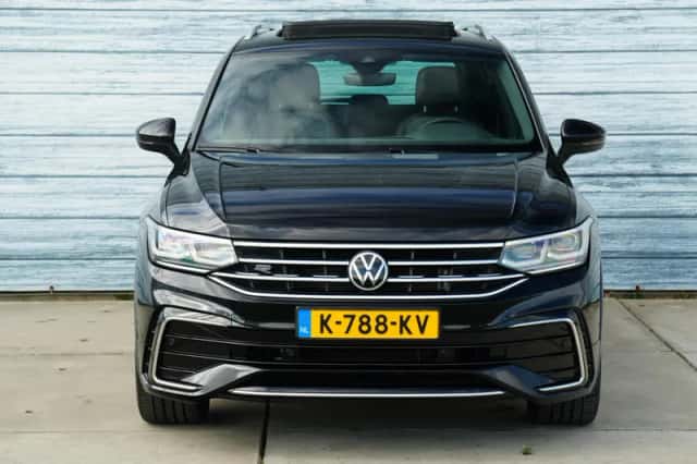 Volkswagen Tiguan (2021) thumbnail 4