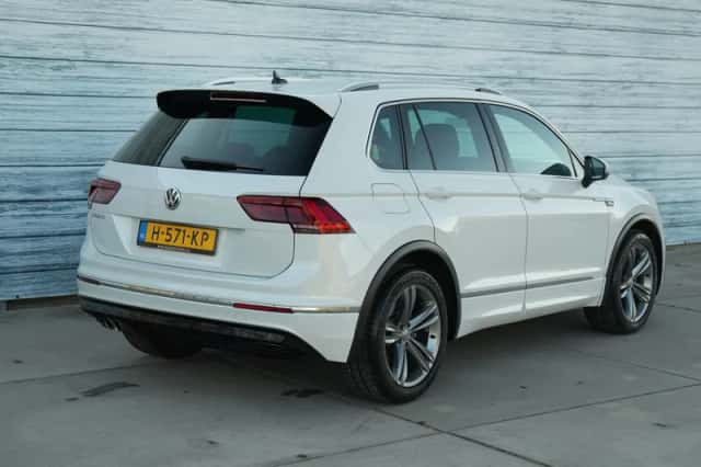 Volkswagen Tiguan (2020) thumbnail 3
