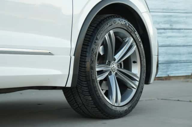 Volkswagen Tiguan (2020) thumbnail 4
