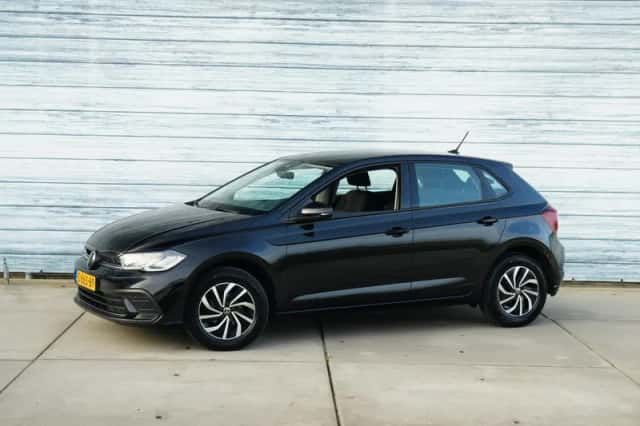 Volkswagen Polo (2023) thumbnail 1