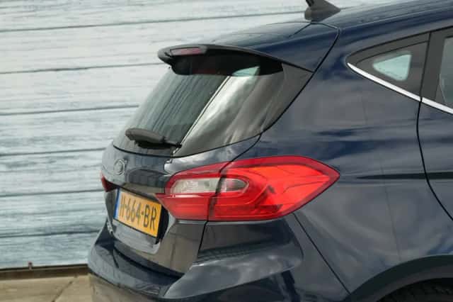 Ford Fiesta (2019) thumbnail 3