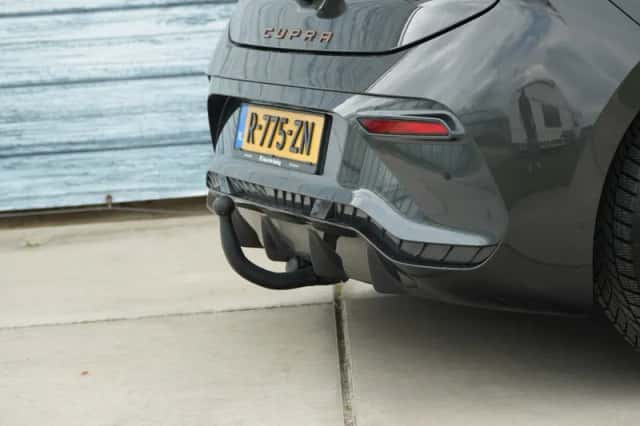 CUPRA Born (2022) thumbnail 4