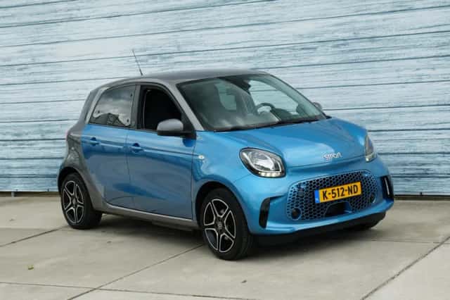 Smart EQ forfour (2021) thumbnail 5