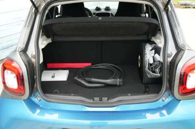 Smart EQ forfour (2021) thumbnail 6
