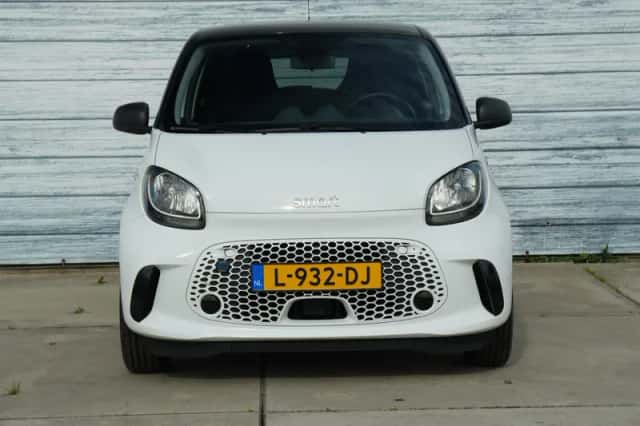 Smart EQ forfour (2021) thumbnail 6
