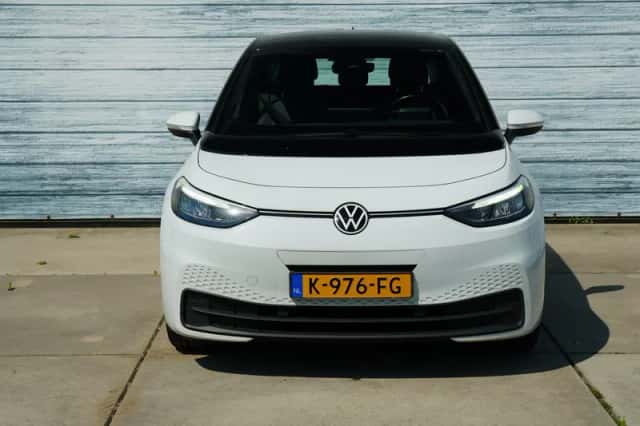 Volkswagen ID.3 (2020) thumbnail 4