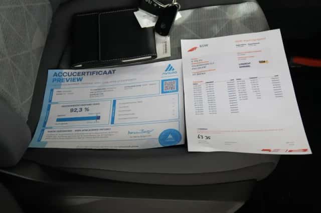 Volkswagen ID.3 (2020) thumbnail 6