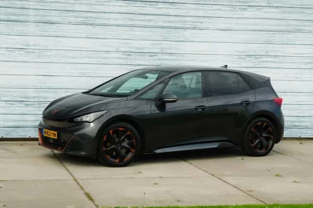 CUPRA Born (2021) thumbnail 1