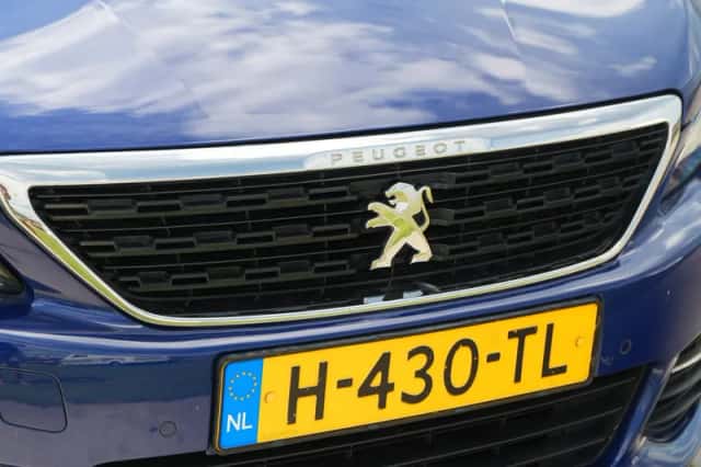 Peugeot 308 (2020) thumbnail 2