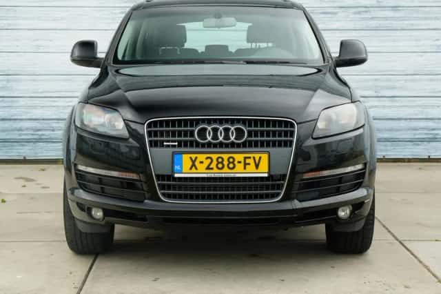 Audi Q7 (2008) thumbnail 4