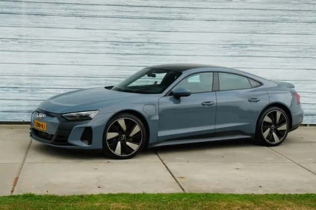 Audi e-tron GT (2021) thumbnail 1