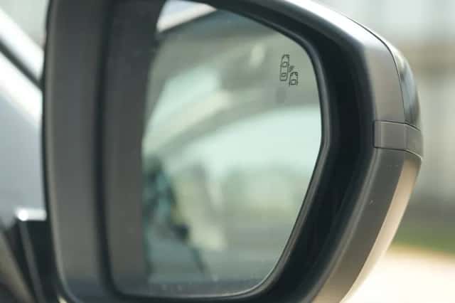Opel Grandland (2018) thumbnail 5