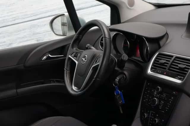 Opel Meriva (2016) thumbnail 4