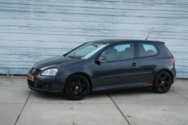 Volkswagen Golf (2005) thumbnail 1