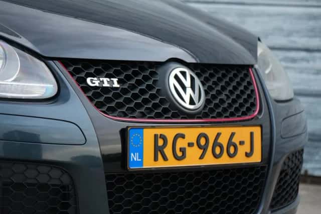 Volkswagen Golf (2005) thumbnail 4