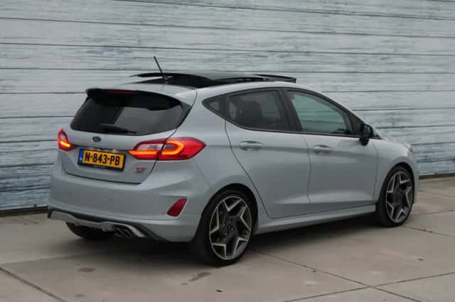 Ford Fiesta (2018) thumbnail 5