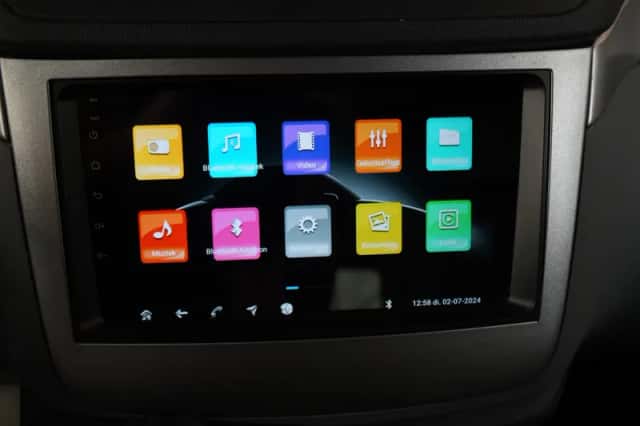 Mercedes-Benz Viano (2010) thumbnail 6