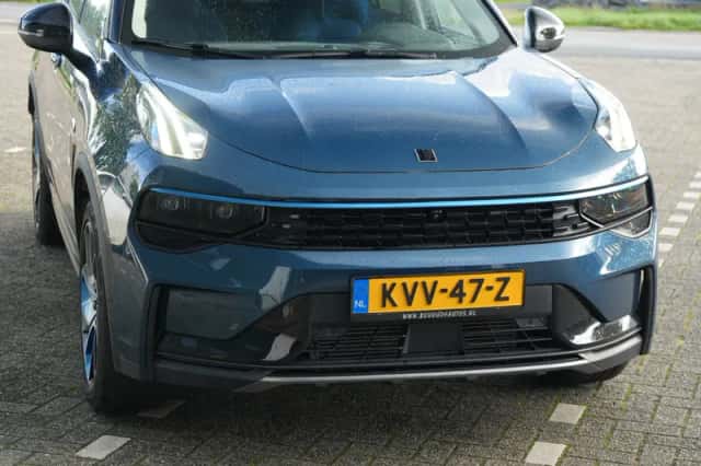 Lynk & Co 01 (2023) thumbnail 2