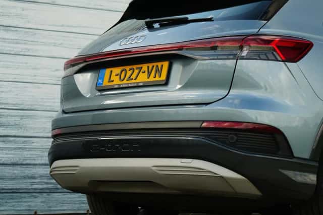 Audi Q4 e-tron (2021) thumbnail 6